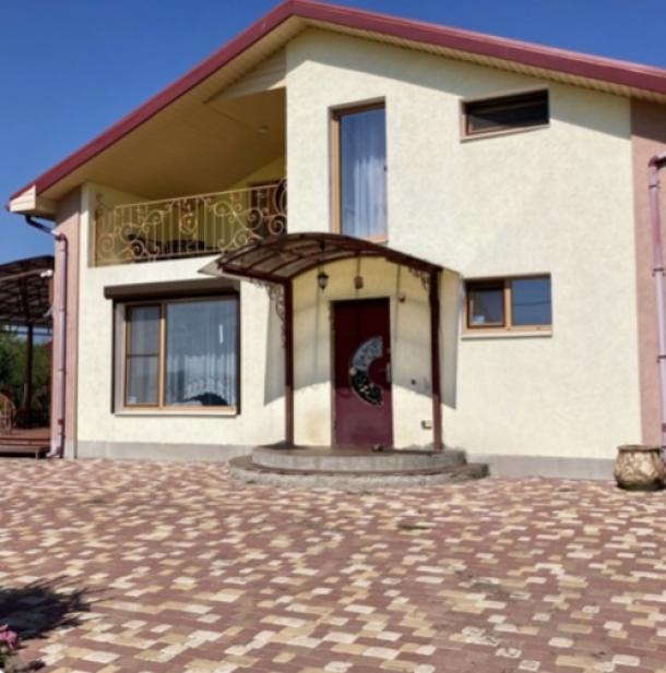 Дом, 4-кімн., Черкасская Лозовая, Харьковский район