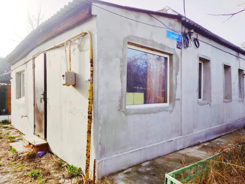 Дом, 3-кімн., Чугуев, Чугуевский район