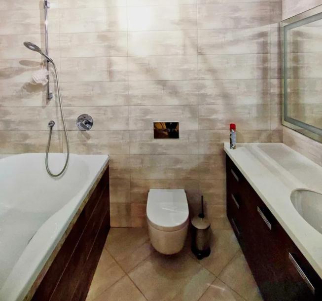 Таунхаус, 4-кімн., Харьков, Холодная Гора