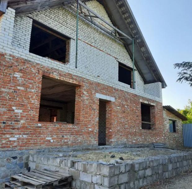 Дом, 5-кімн., Харьков, Павленки