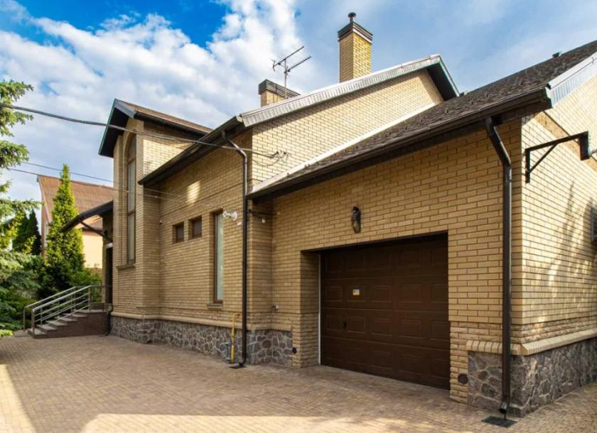 Элитный дом, 4-кімн., Харьков, Салтовка