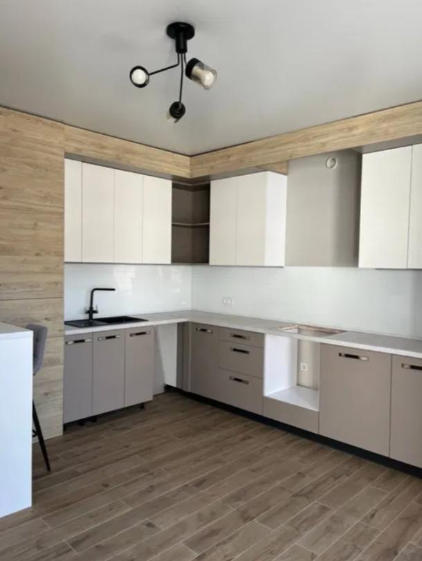 Таунхаус, 3-кімн., Харьков, Пятихатки