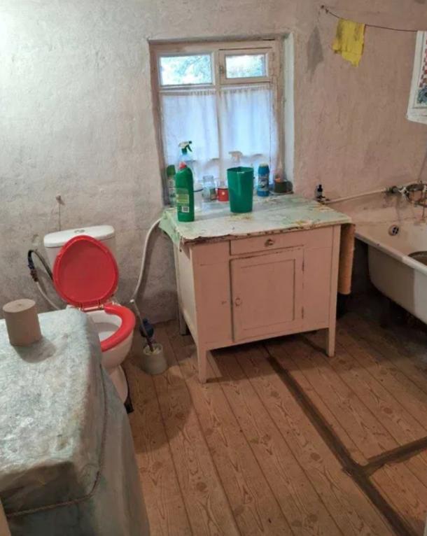 Дом, 3-кімн., Пивденное (Харьк.), Харьковский район
