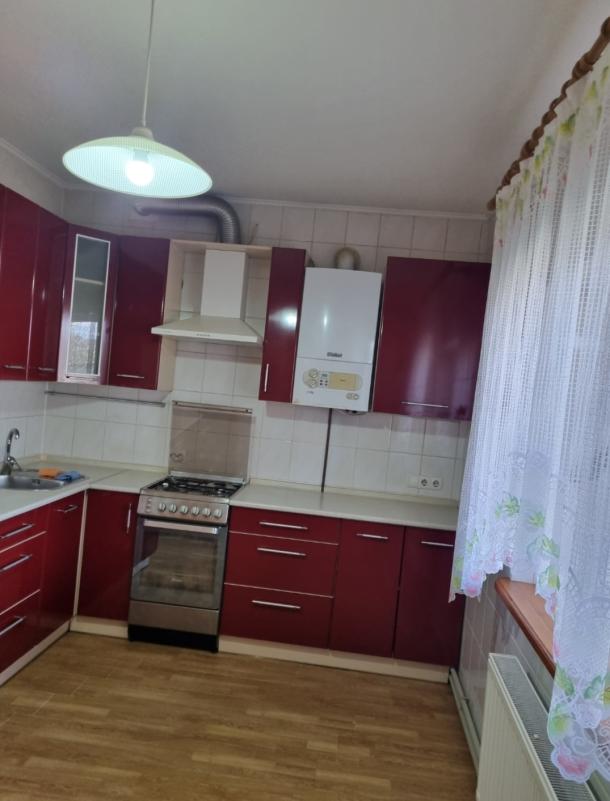 Дом, 5-кімн., Харьков, Залютино