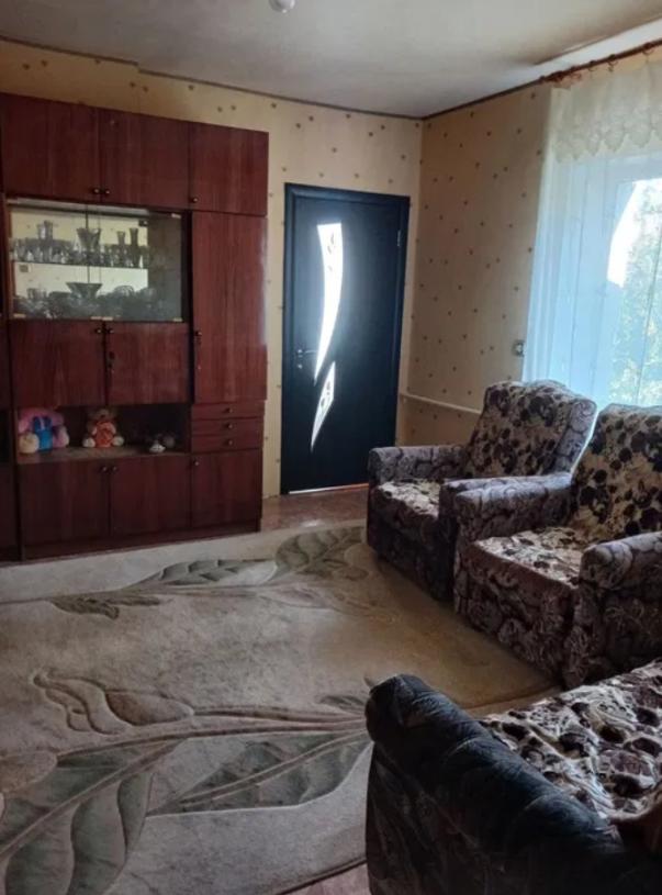 Дом, 5-кімн., Люботин, Харьковский район