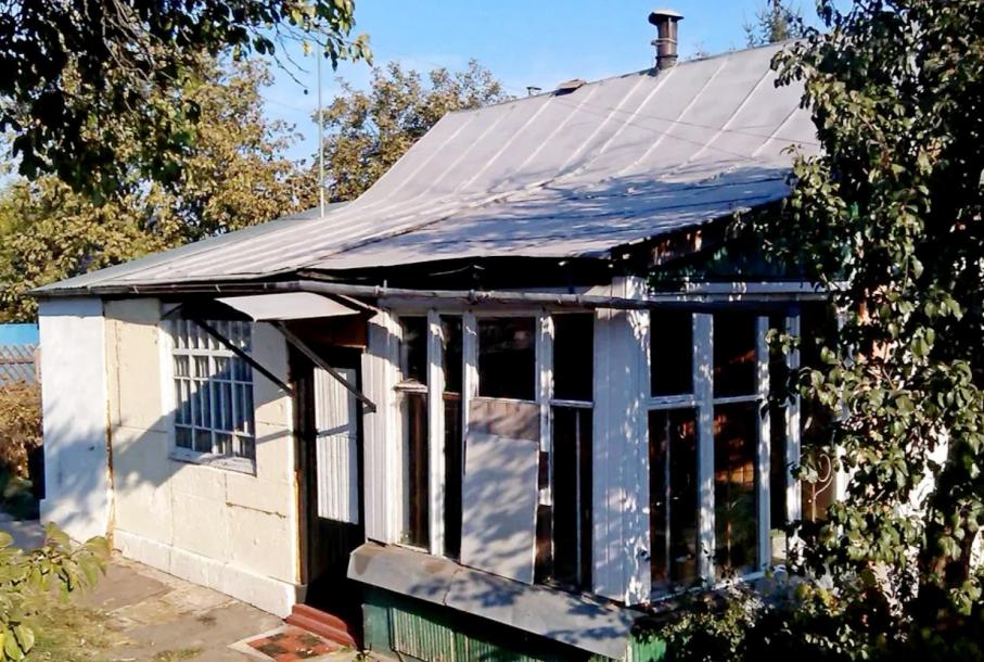 Дом, 2-кімн., Люботин, Харьковский район