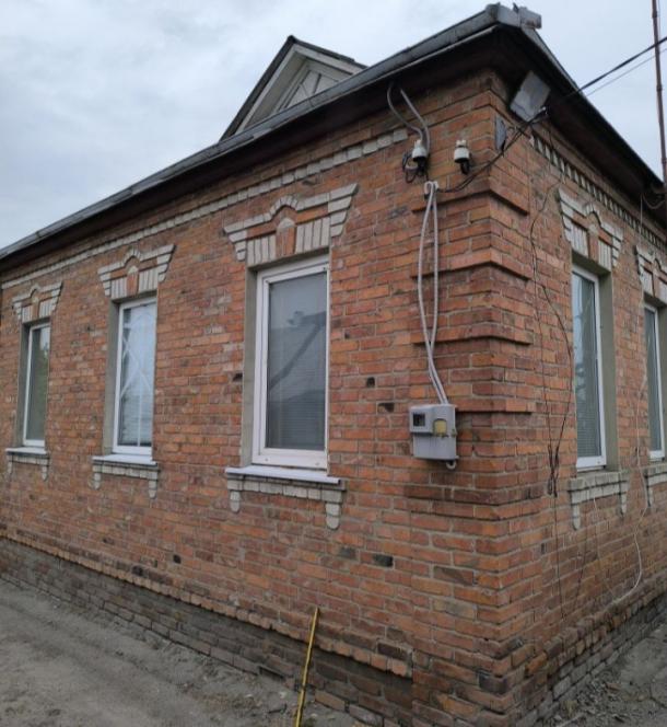 Дом, 4-кімн., Дергачи, Харьковский район