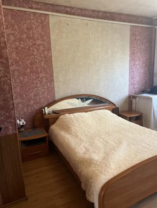 Дом, 5-кімн., Мерефа, Харьковский район