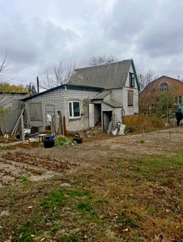 Дом, 5-кімн., Мерефа, Харьковский район