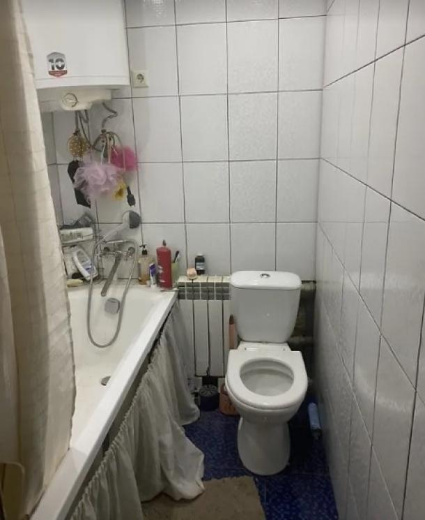 Дом, 3-кімн., Харьков, Жихарь