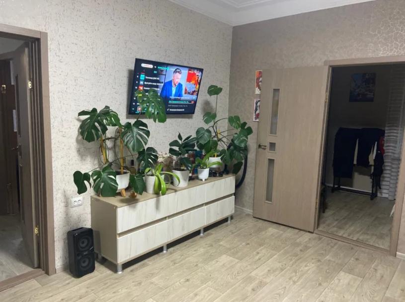 Дом, 4-кімн., Валки, Богодуховский район