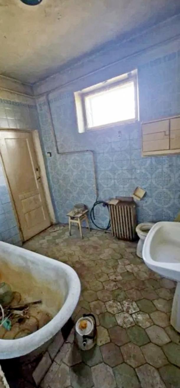 Дом, 6-кімн., Бабаи, Харьковский район