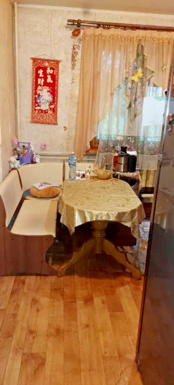 Дом, 5-кімн., Харьков, ХТЗ