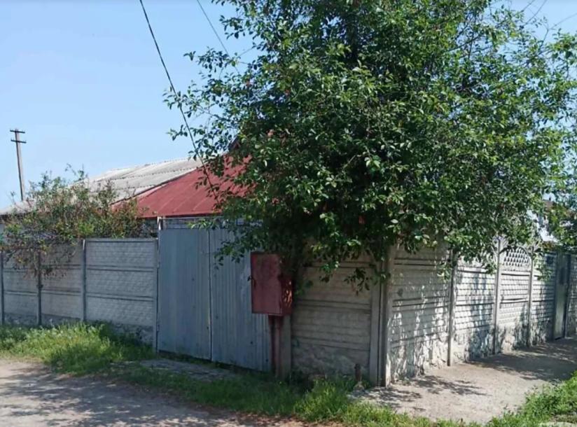 Дом, 3-кімн., Харьков, Павлово Поле