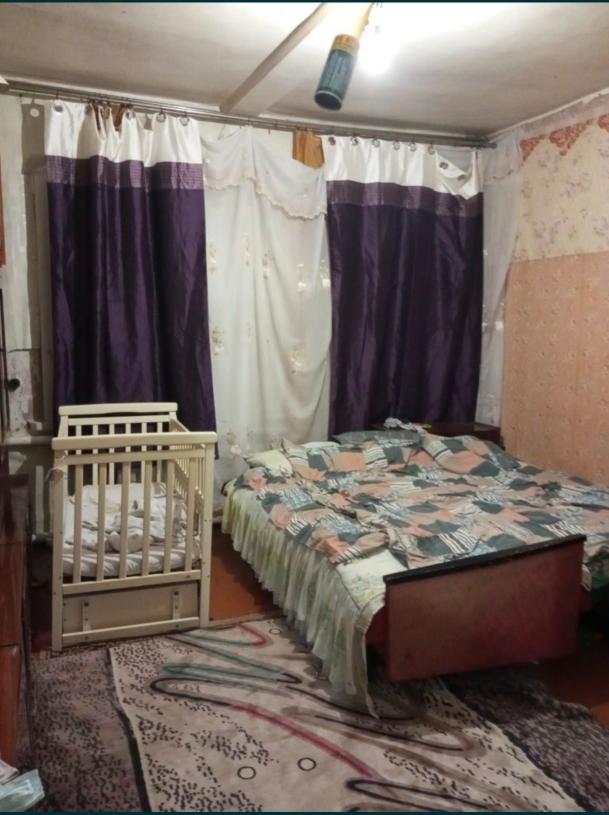 Дом, 4-кімн., Харьков, Жихарь