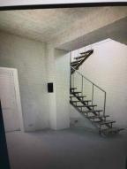 дом, Харьков, Большая Даниловка,  метро Салтовская (Героев Труда)