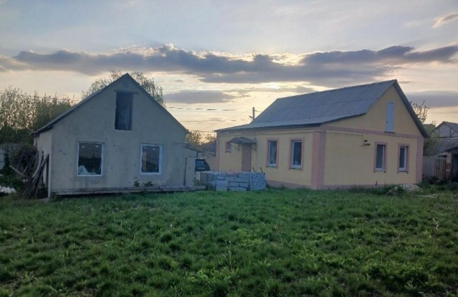 Дом, 4-кімн., Дергачи, Харьковский район