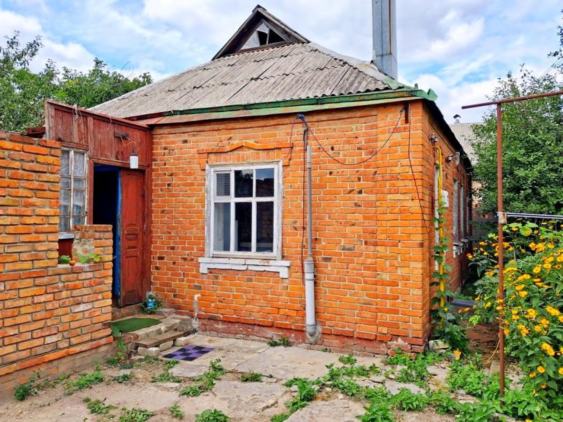Дом, 3-кімн., Люботин, Харьковский район