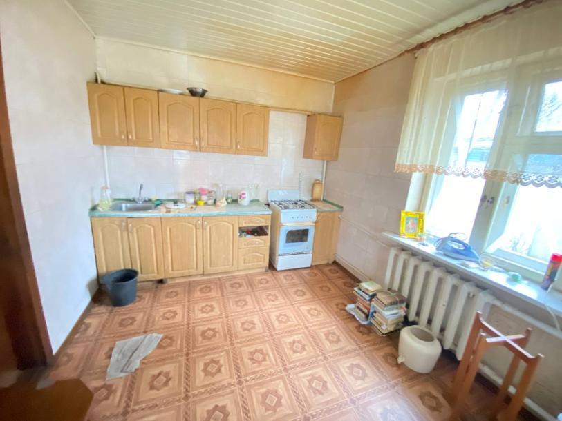 Дом, 5-кімн., Харьков, Новозападный