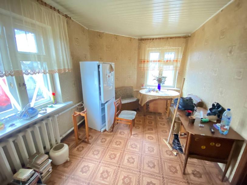 Дом, 5-кімн., Харьков, Новозападный