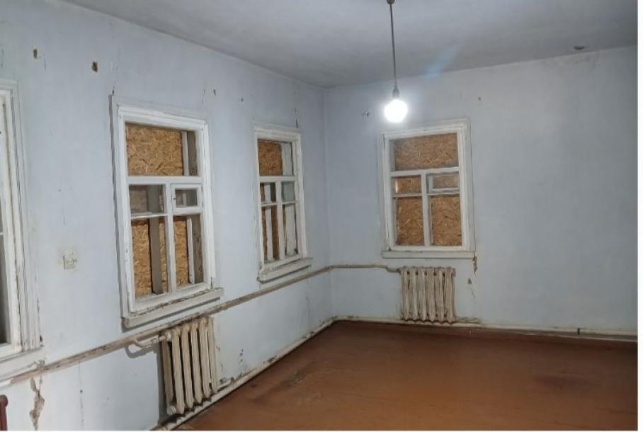 Дом, 4-кімн., Харьков, ХТЗ