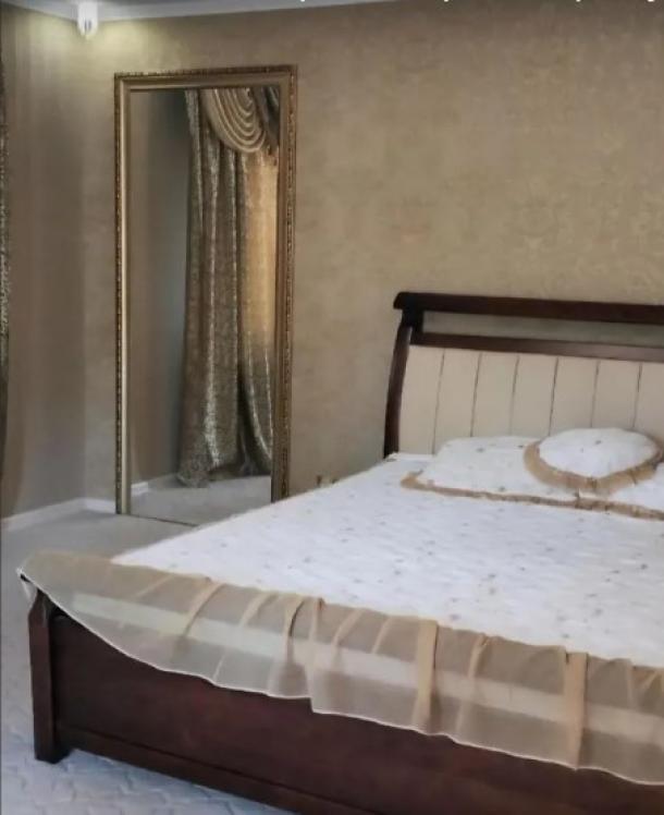 Дом, 5-кімн., Харьков, Новые Дома