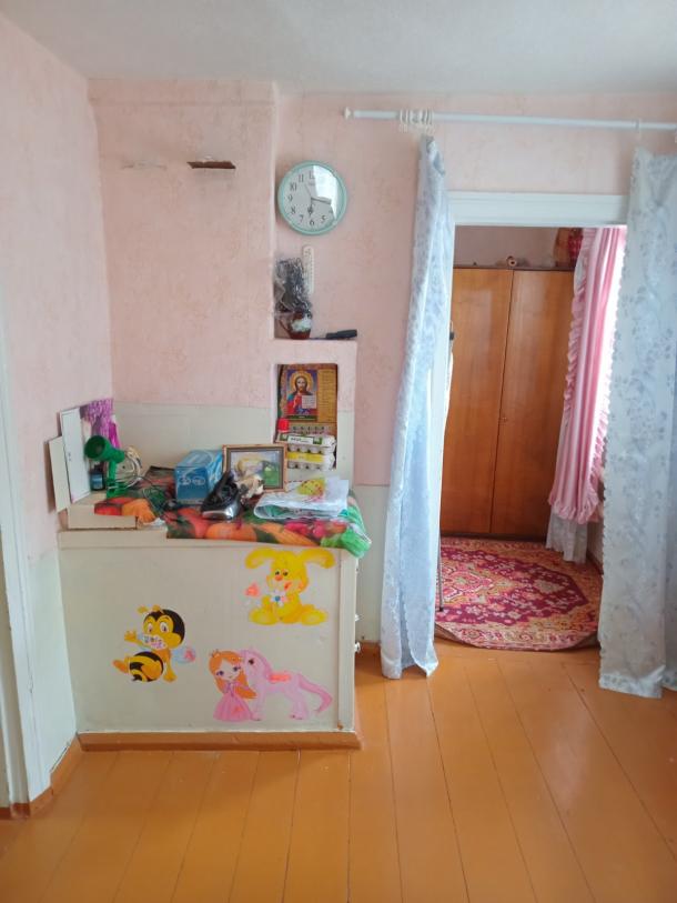 Дом, 3-кімн., Люботин, Харьковский район