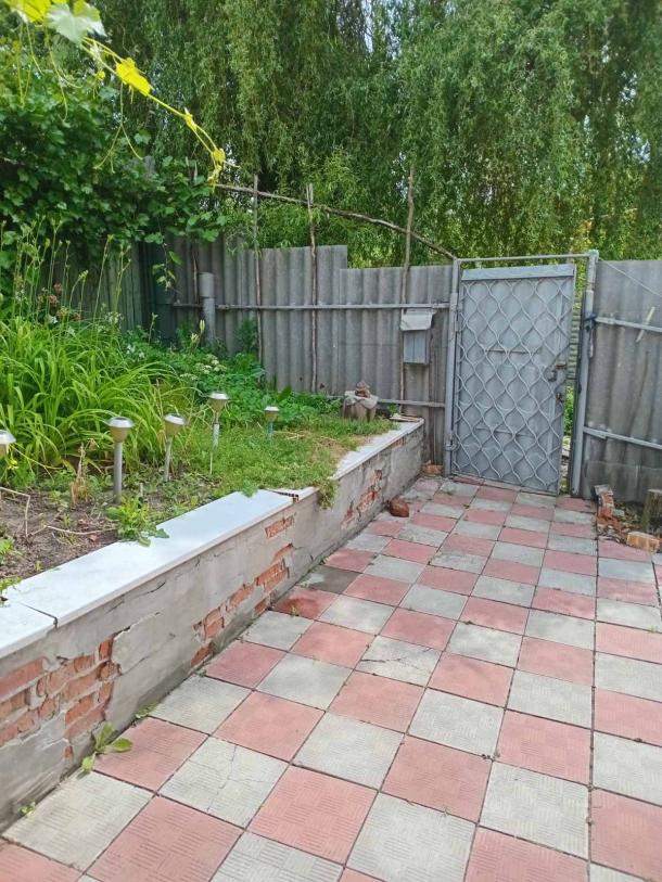 Дом, 3-кімн., Люботин, Харьковский район
