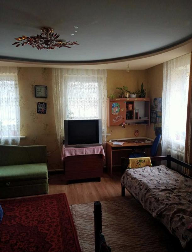 Дом, 3-кімн., Харьков, Кирова поселок