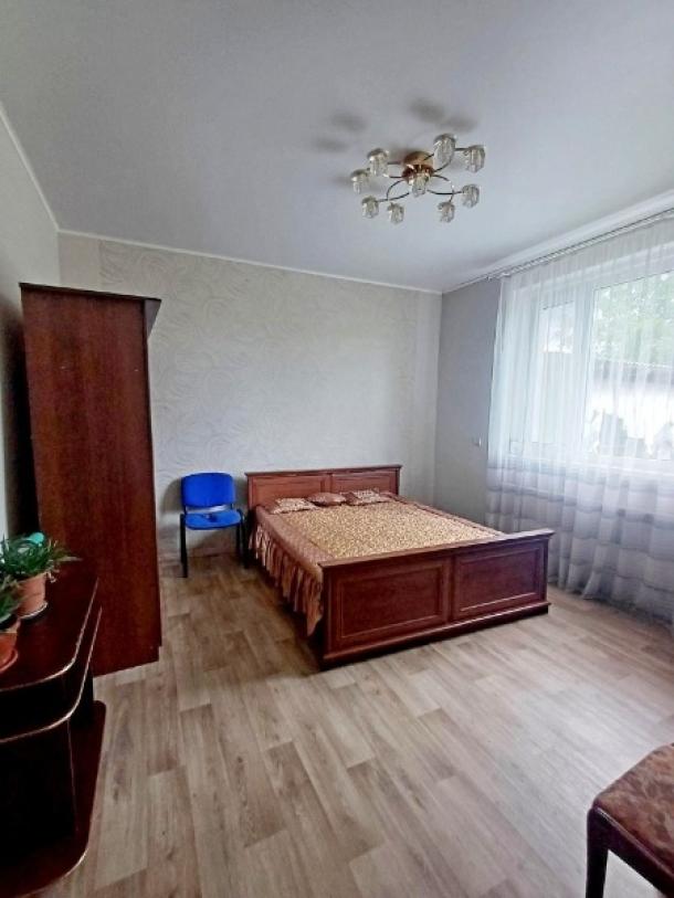 Дом, 3-кімн., Новопокровка, Чугуевский район