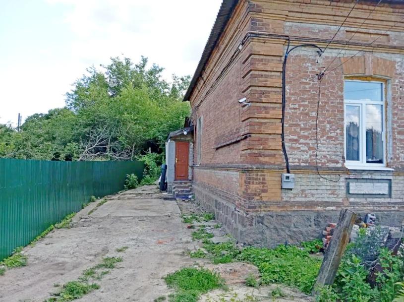 Дом, 2-кімн., Люботин, Харьковский район