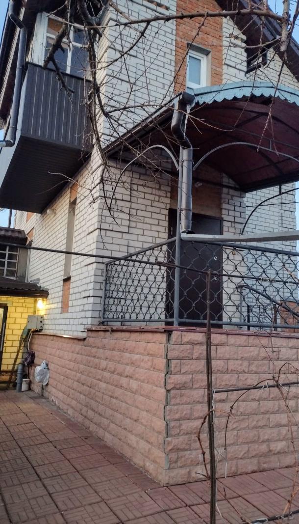 Дом, 3-кімн., Чугуев, Чугуевский район