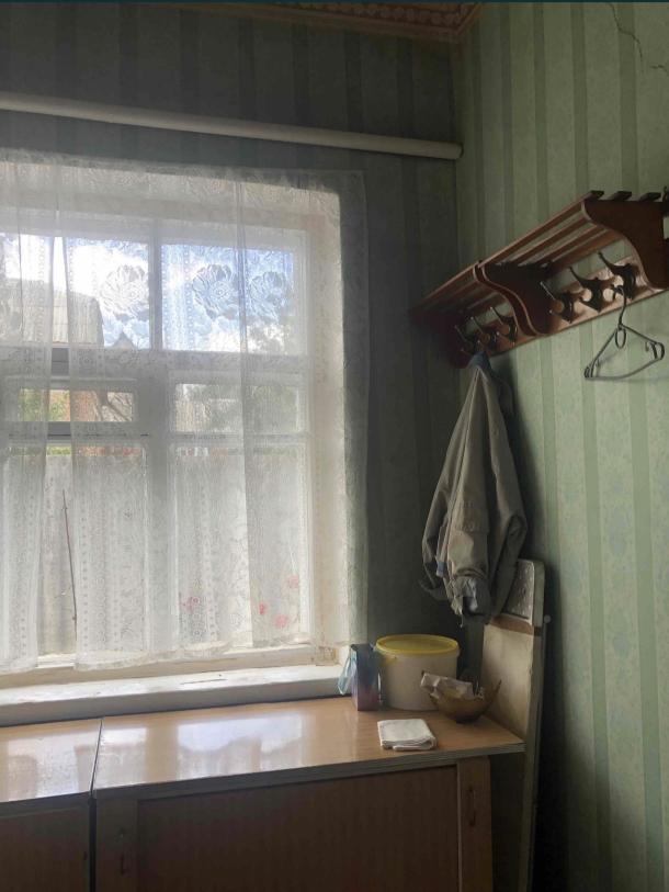 Дом, 3-кімн., Харьков, Ледное