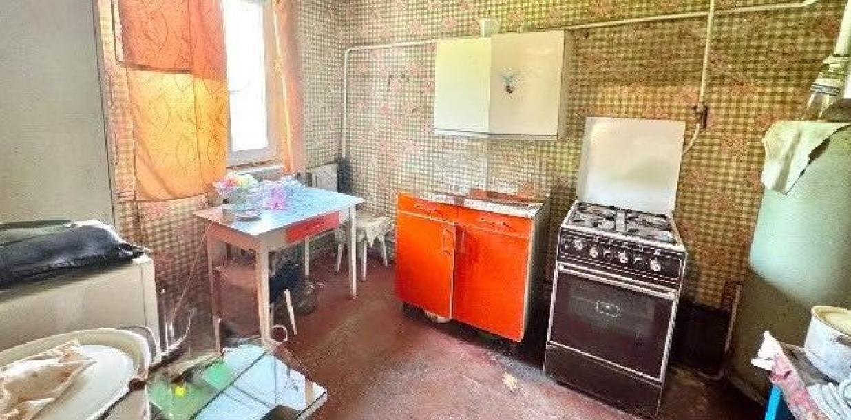 Дом, 3-кімн., Харьков, Рогань жилмассив