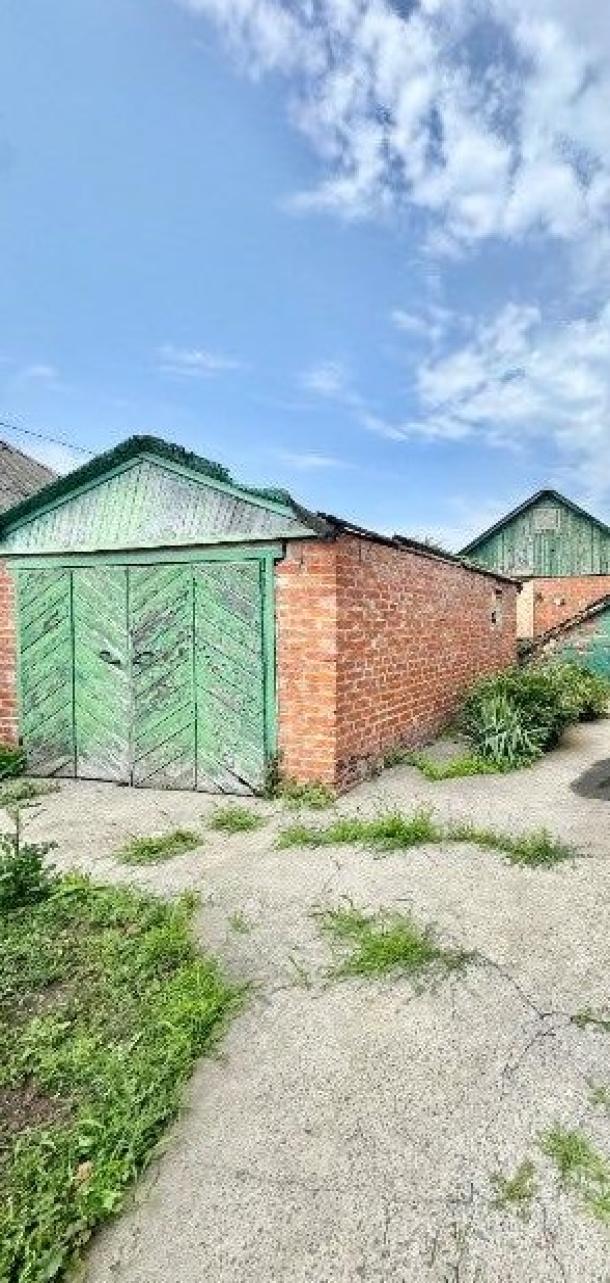 Дом, 3-кімн., Харьков, Рогань жилмассив