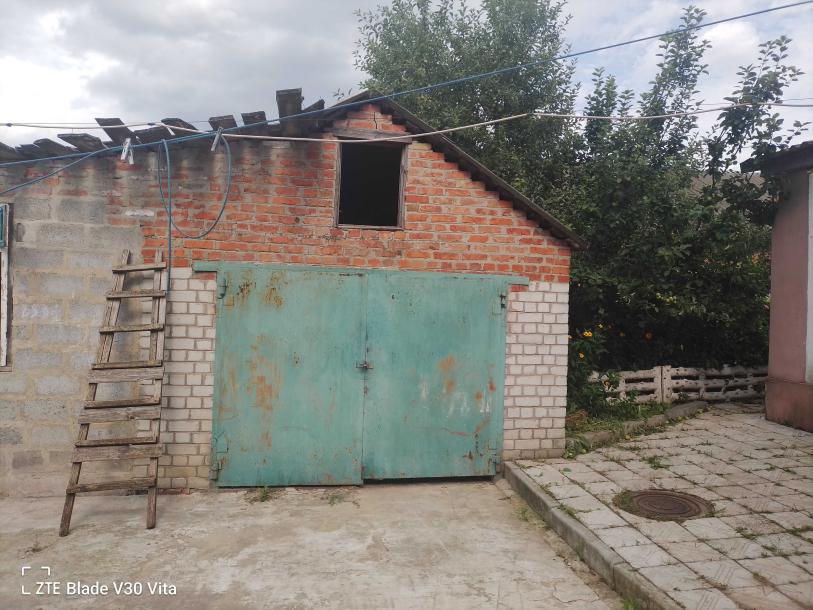 Дом, 4-кімн., Великая Бабка, Чугуевский район