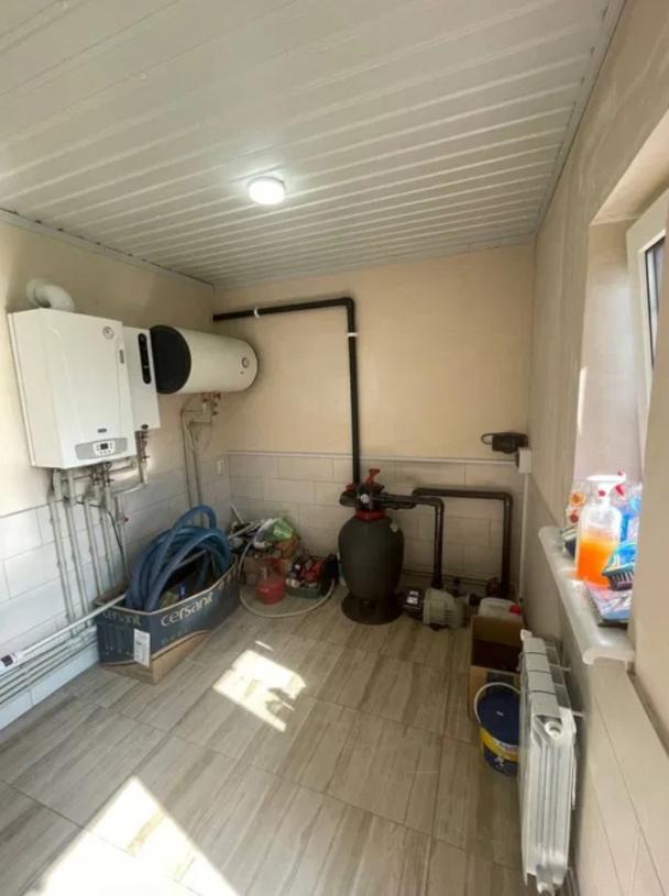 Дом, 6-кімн., Бабаи, Харьковский район