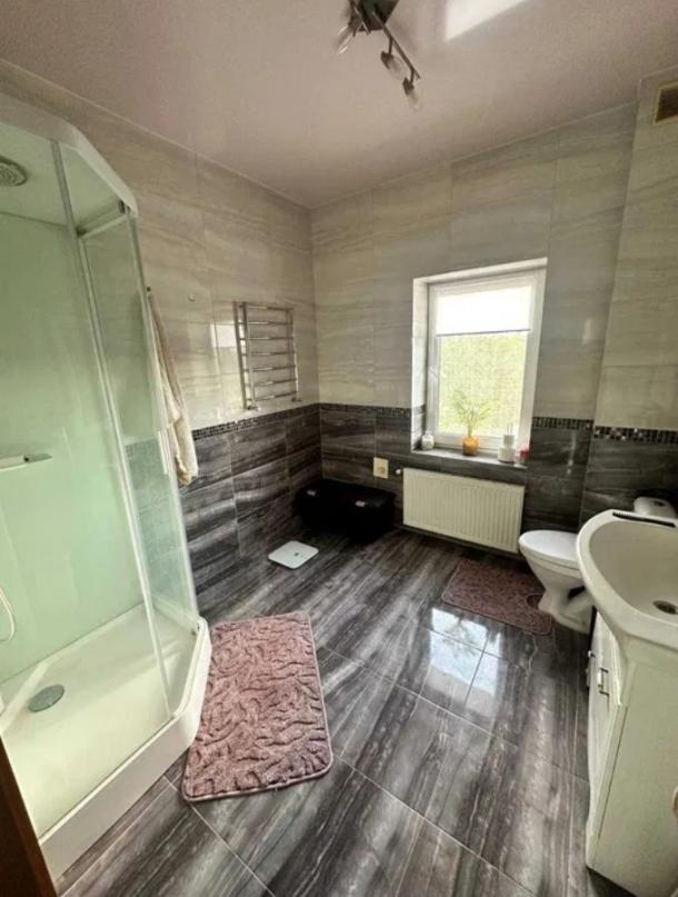 Дом, 5-кімн., Бабаи, Харьковский район