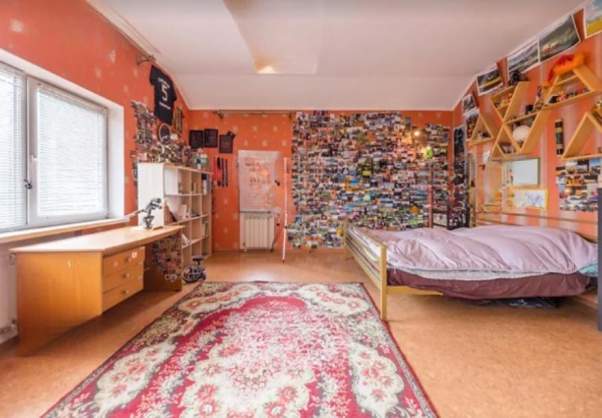 Дом, 3-кімн., Харьков, Жуковского поселок