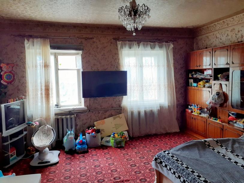 Дом, 3-кімн., Люботин, Харьковский район
