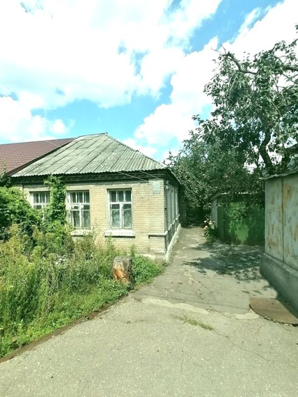 Дом, 3-кімн., Харьков, Основа