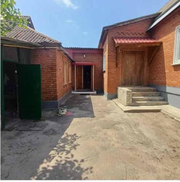 Дом, 4-кімн., Терновая (Чугуев), Чугуевский район