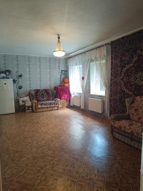 Дом, 3-кімн., Малиновка, Чугуевский район