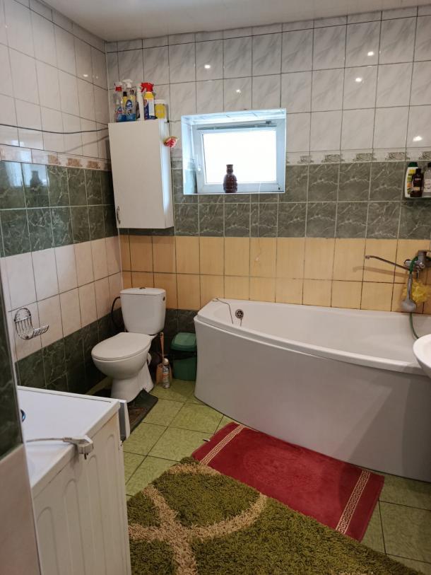 Дом, 3-кімн., Чугуев, Чугуевский район
