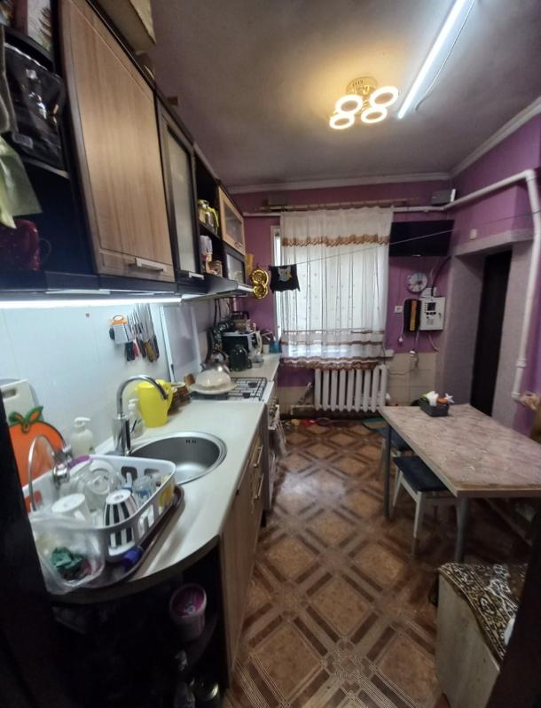 Дом, 3-кімн., Харьков, Завод Шевченко