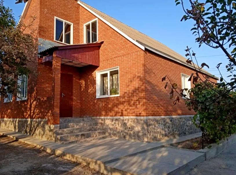 Дом, 5-кімн., Новая Водолага, Харьковский район