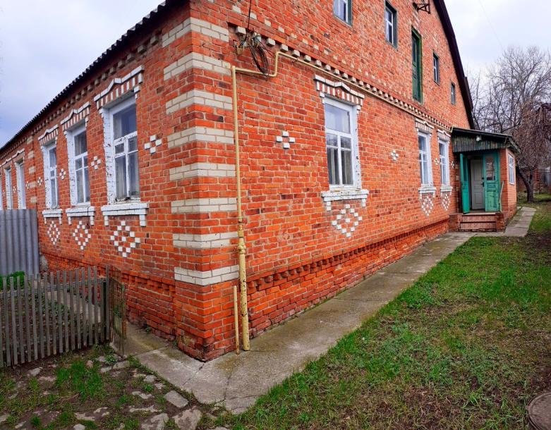 Дом, 3-кімн., Люботин, Харьковский район