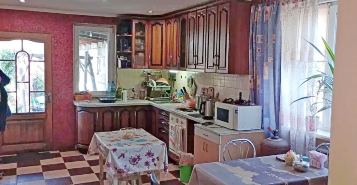 Дом, 6-кімн., Харьков, Основа Дом, 6-кімн., Харьков, Основа