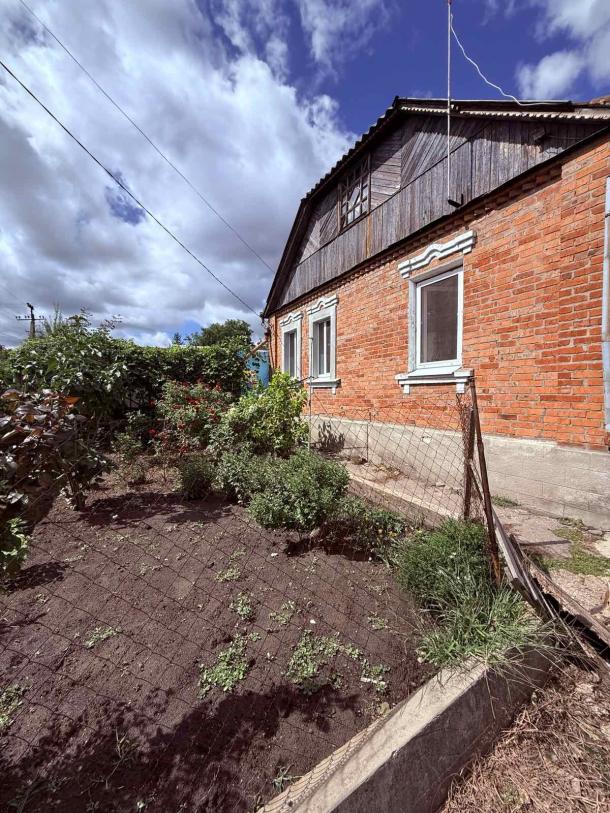 Дом, 4-кімн., Карачёвка, Харьковский район