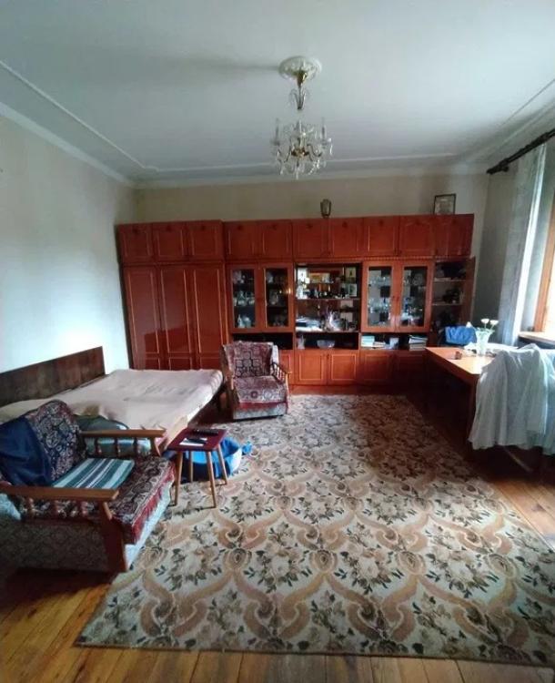 Дом, 5-кімн., Харьков, Песочин